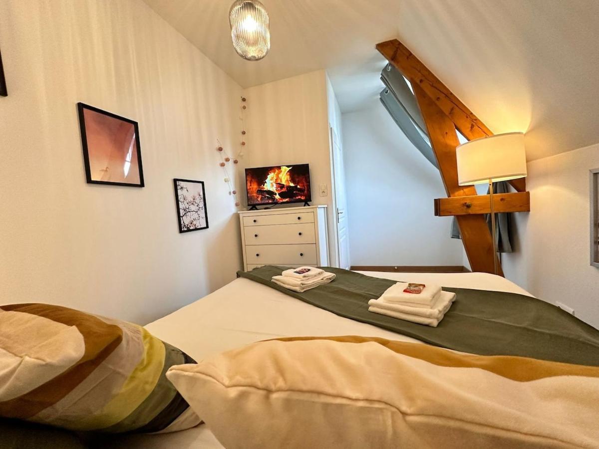 S Bayleved'Air Duplex Vue Chateau, Balneo Et Sauna Sedan Exterior foto